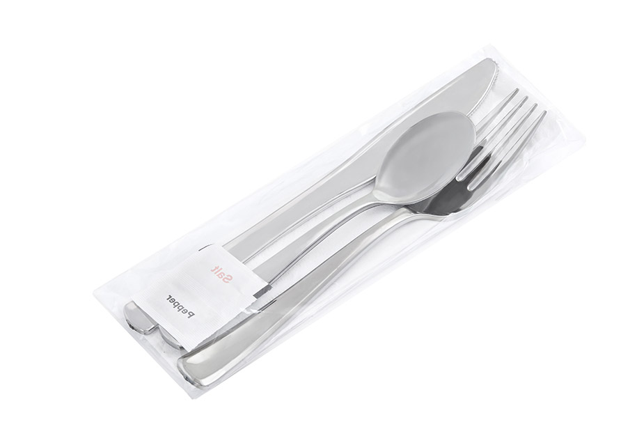 Classical cutlery kit 6 in 1 pocket (knife, fork, tea spoon, napkin, salt & pepper)
